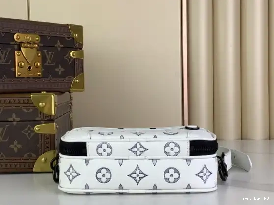 Firstbags ru review Alpha-11.0*18.5*6.5CM Nano VUITTON LOUIS 0625